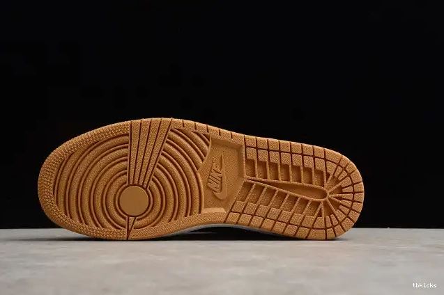 Cheap TB AQ0818-158 x AJ1 Off-Louis Jordan Air 1 OW 0512